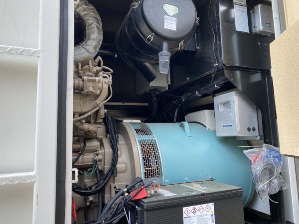 DCA300 Alternator View