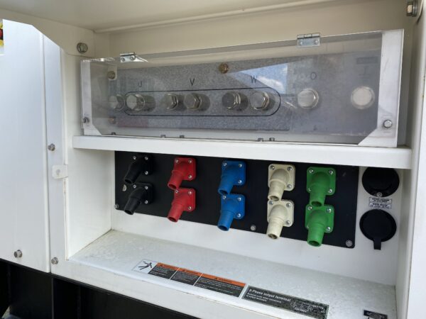 DCA300 Hard Wire CamLoc View